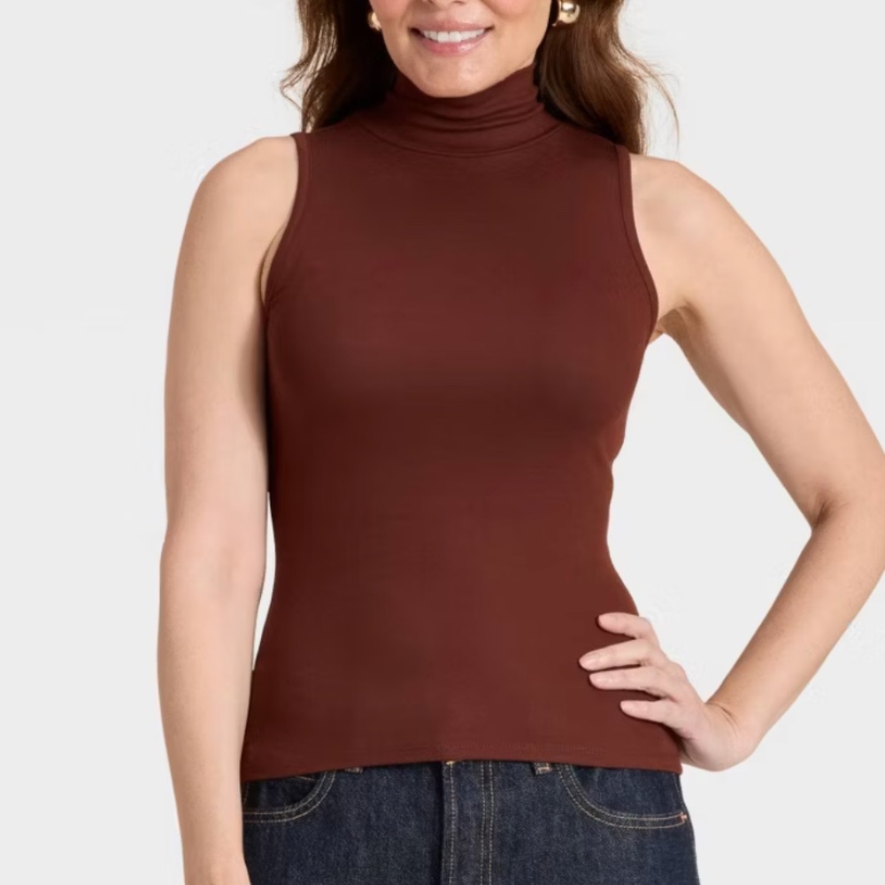 Universal Thread Turtleneck Tank